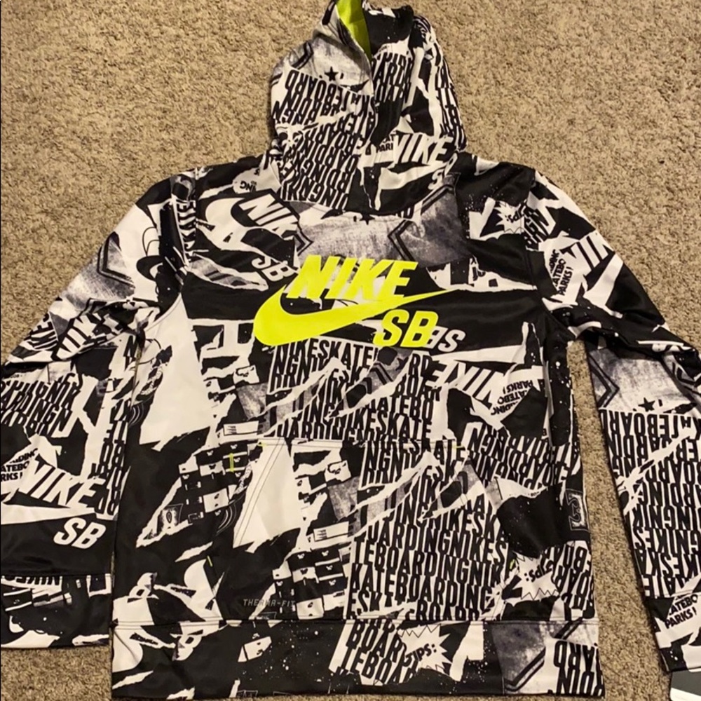 Nike Sport Sweatshirt, New